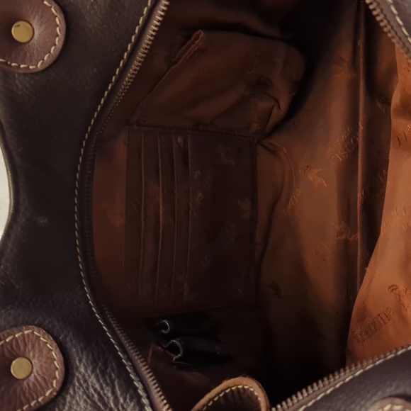 Sophia Visconti Triangular leather shoulder bag - Picture 13 of 13